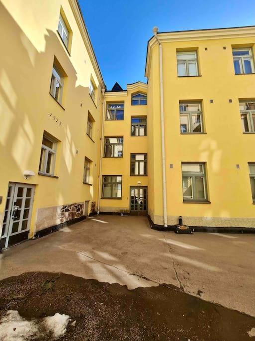 Stylish Studio In Downtown Хельсинки Экстерьер фото